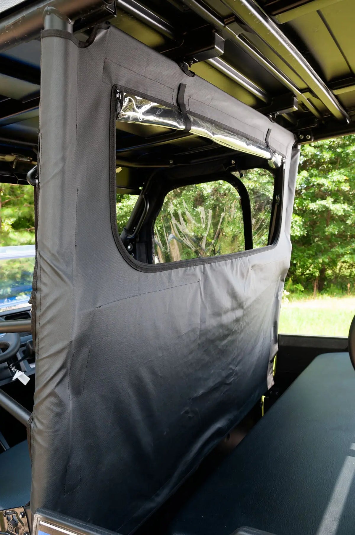 Seizmik 50-04028KIT Kawasaki Mule Pro rear panel - installed detail