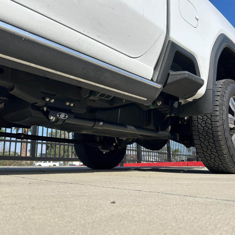 Traction Bar Kit for 2020-2026 Silverado/Sierra 2500/3500 & 2011-2016 Ford F350/F450 DRW S&B