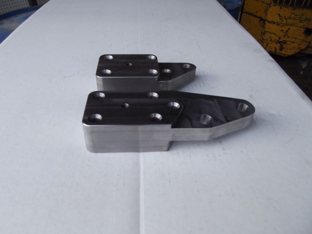 Dana 60 Kingpin High Steer Arms – 1980-1997 Ford F-Series Sky's Offroad Design