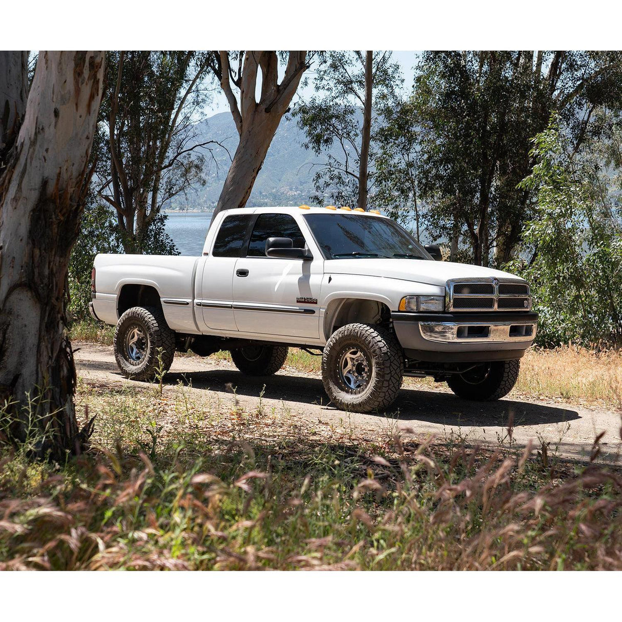 1994-2002 Cummins Commuter 2.75" Lift Kit (CS-D3-COM-CS-94-D)