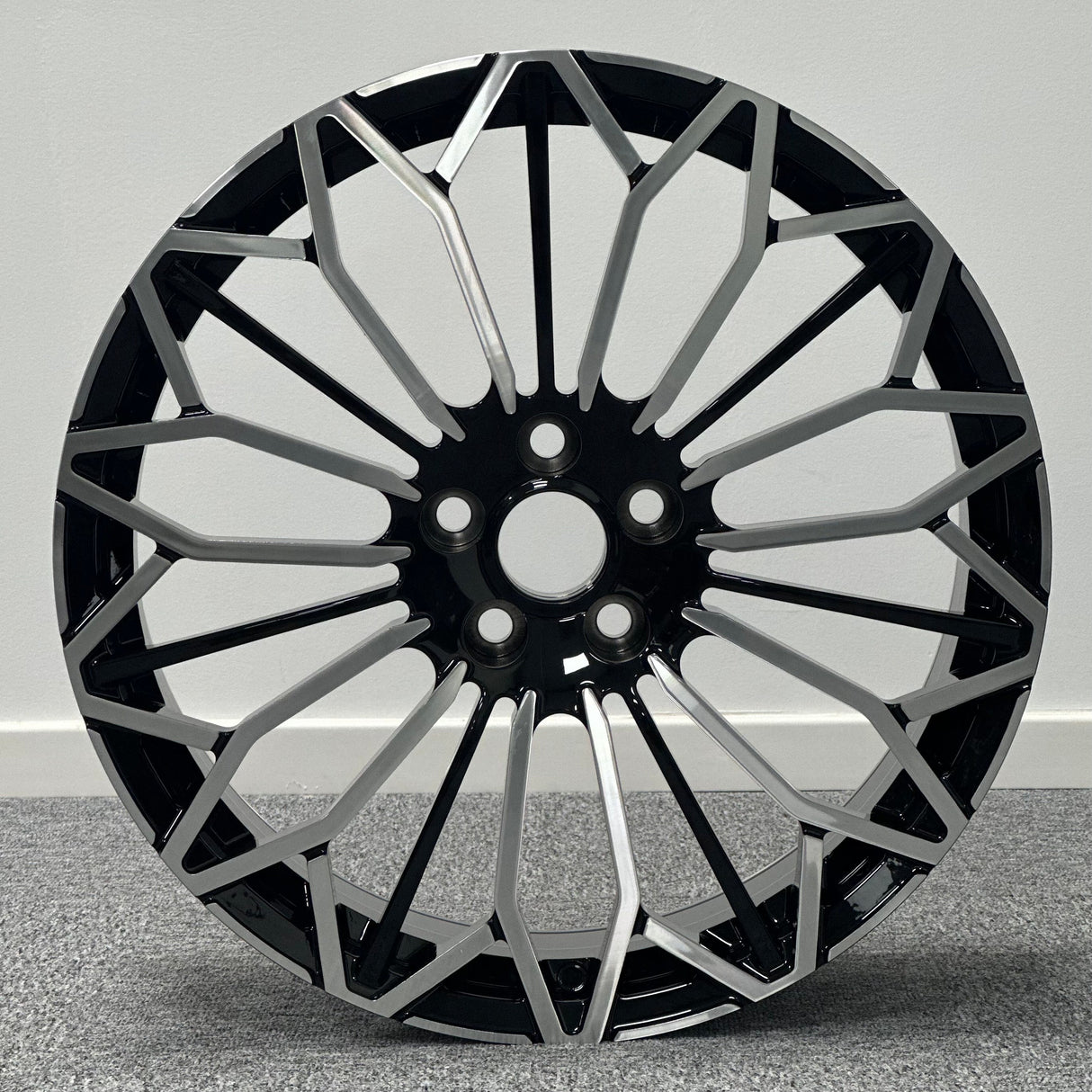20 x 8.0 5x114.3 Black Machine Face 1 pc Lexus, Toyota Style Wheels