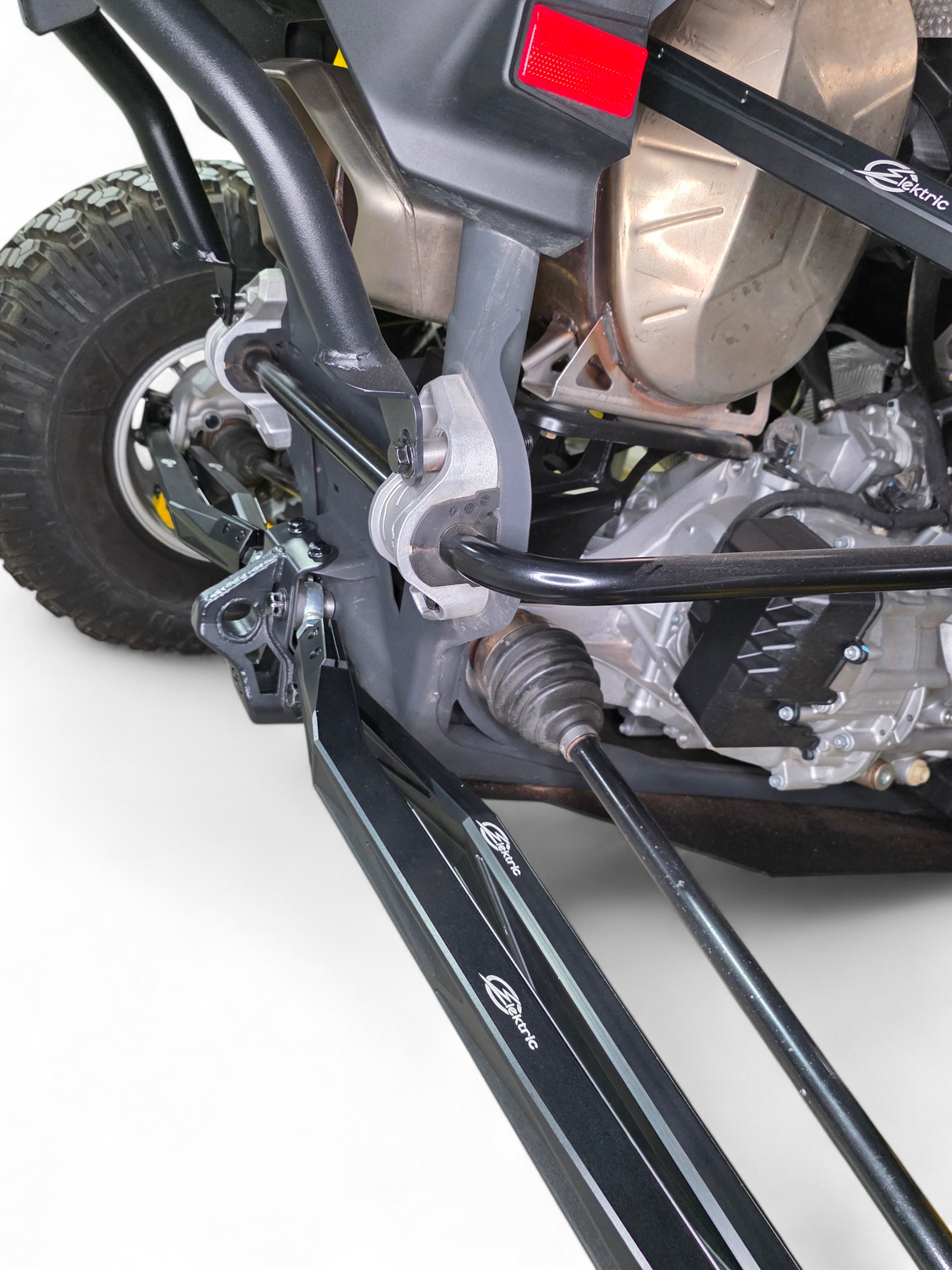 2024+ Can Am Maverick R High Clearance Adjustable Radius Rods (Anodized Black) www.elektricoffroad.com