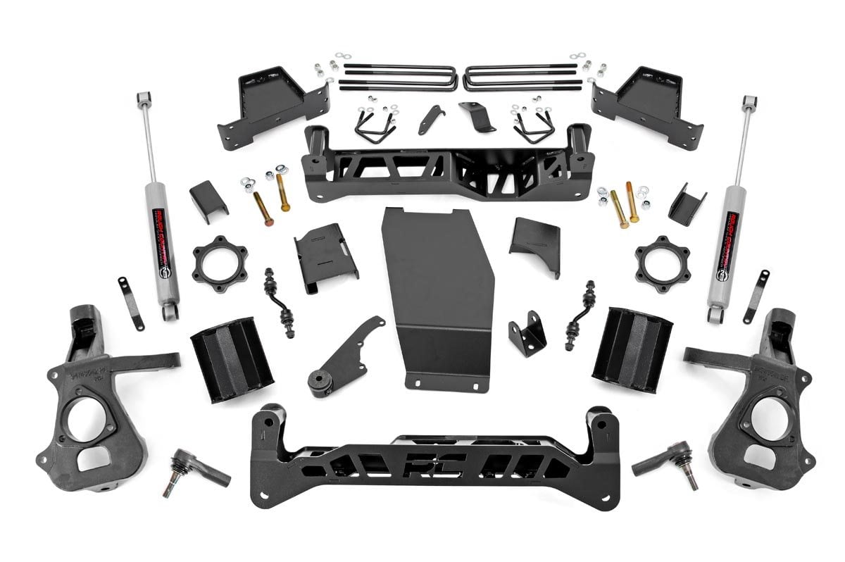 7 Inch Lift Kit Cast Steel Silverado/Sierra 1500 4WD (14-18 & Classic) Rough Country