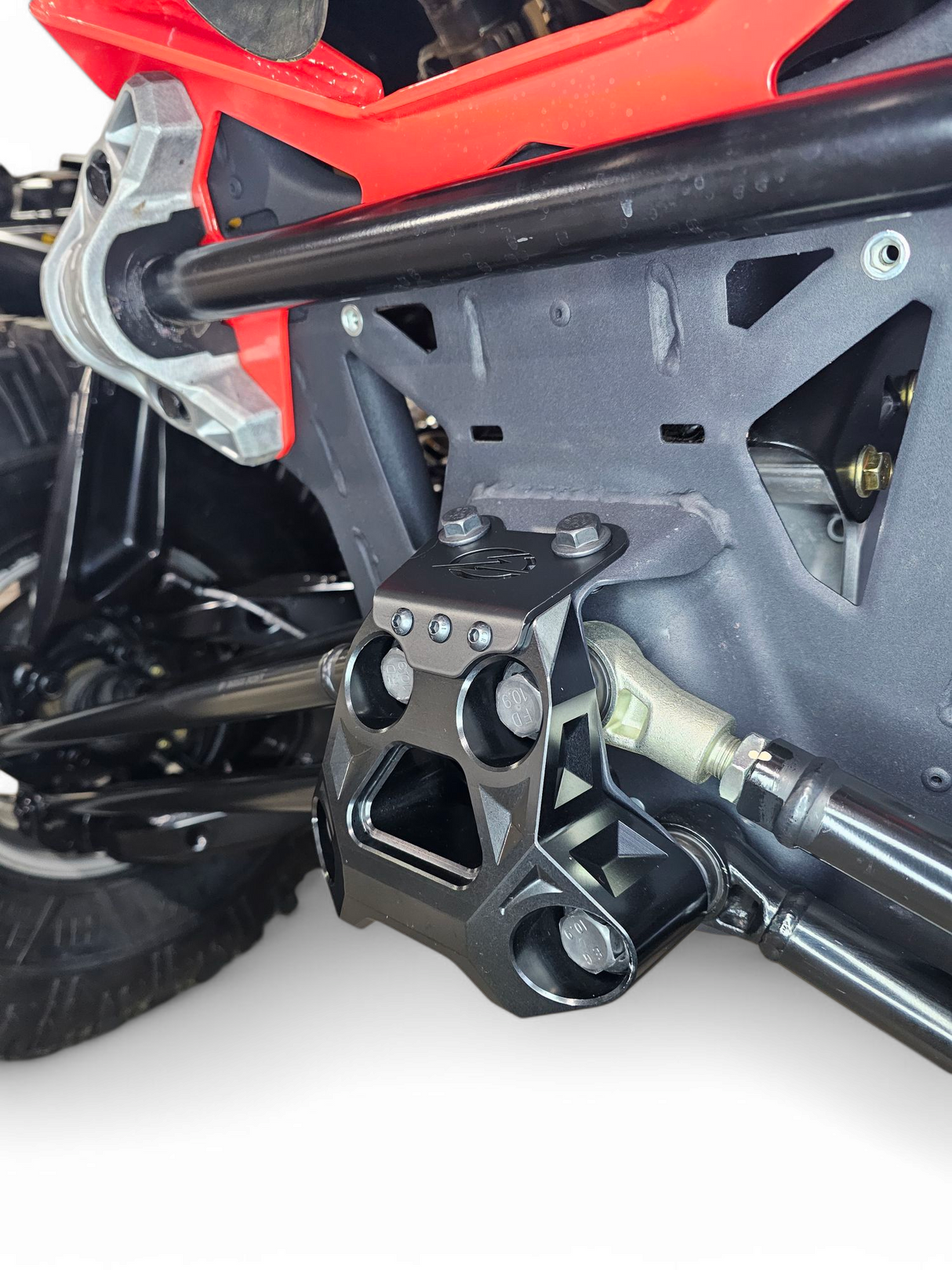 2024+ Can Am Maverick R Billet Radius Rod Plate (Black) www.elektricoffroad.com