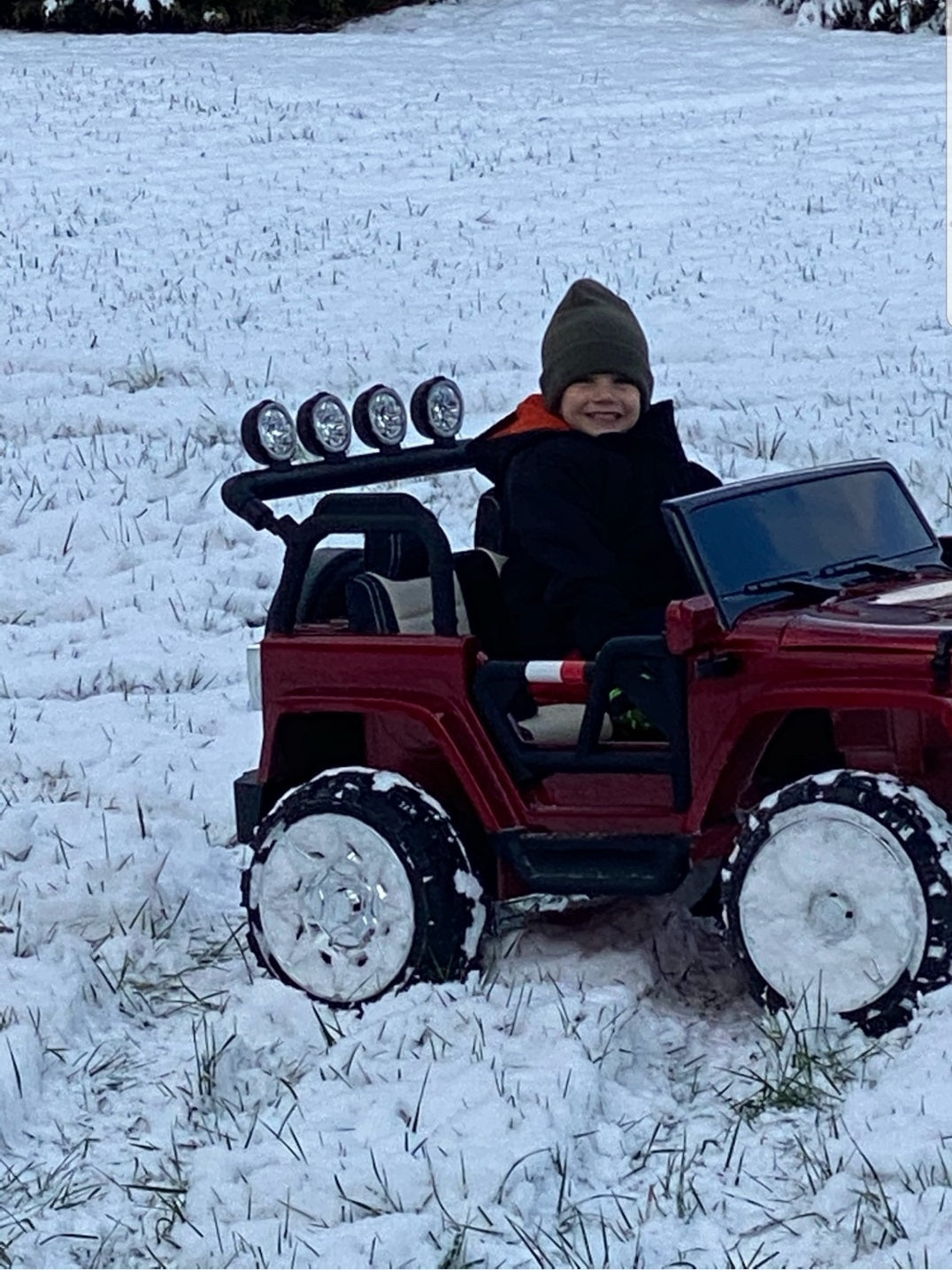 2 Seater 24 Volt 4x4 Electric Ride On Jeep Style Rubber Tires Fully Loaded Truck ATV UTV For Kids W/Magic Cars® Wireless Parental Control MagicCars