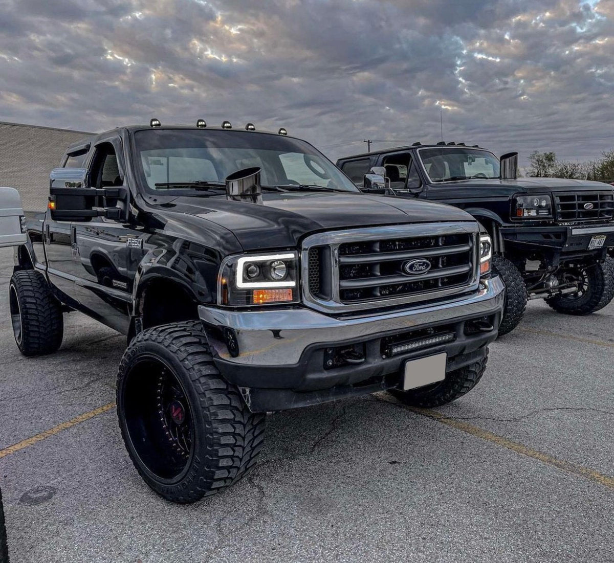 Ford Super Duty 99-04 Projector Headlights OLED Halos DRL - Multiple Styles