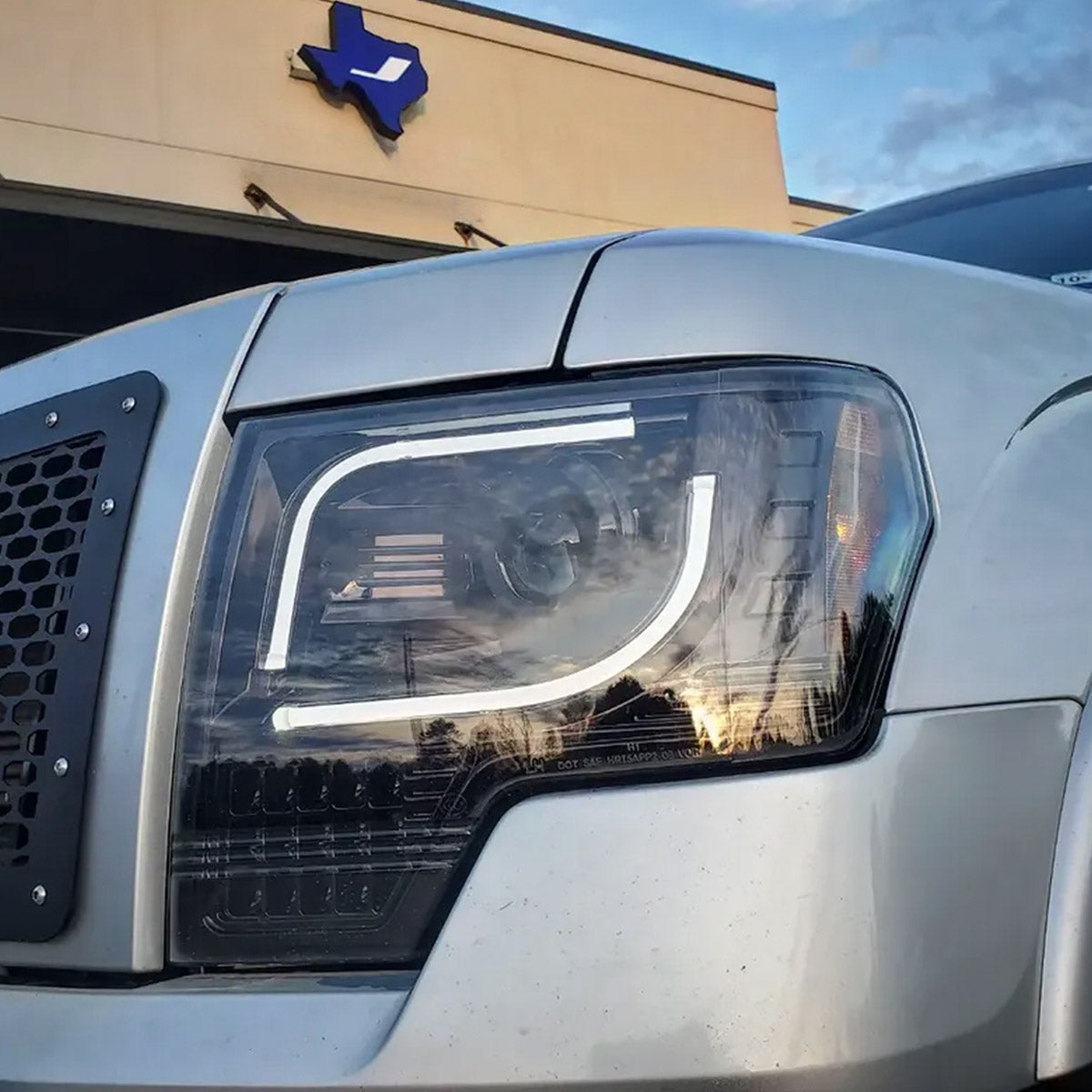 Ford F150 & Raptor 13-14 Projector Headlights Ultra High Power White LED DRL w/ Amber Turn Signals - Multiple Styles
