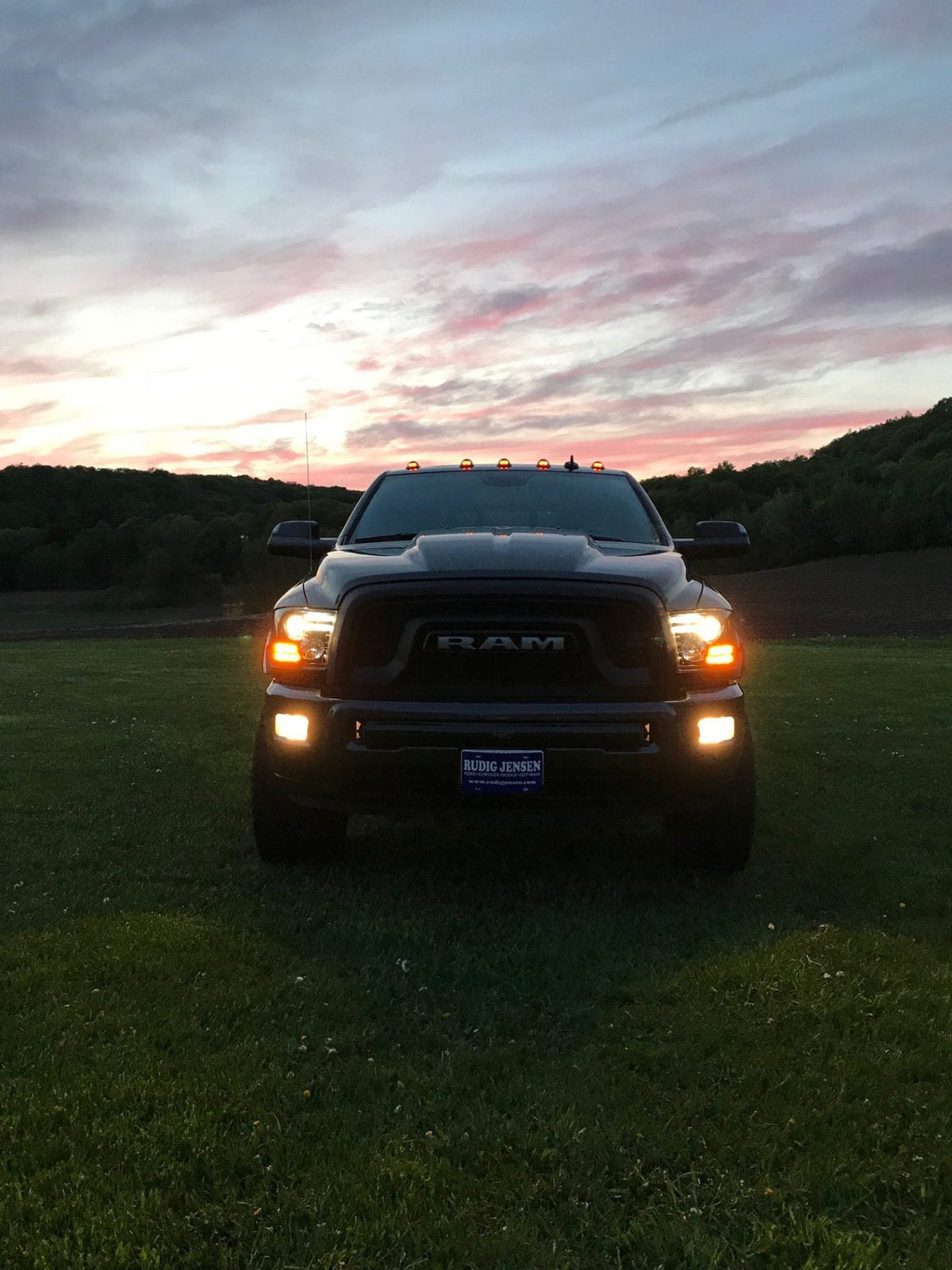 Dodge RAM 1500 14-24 Classic Body Projector Headlights OLED DRL & LED Signals - Multiple Styles