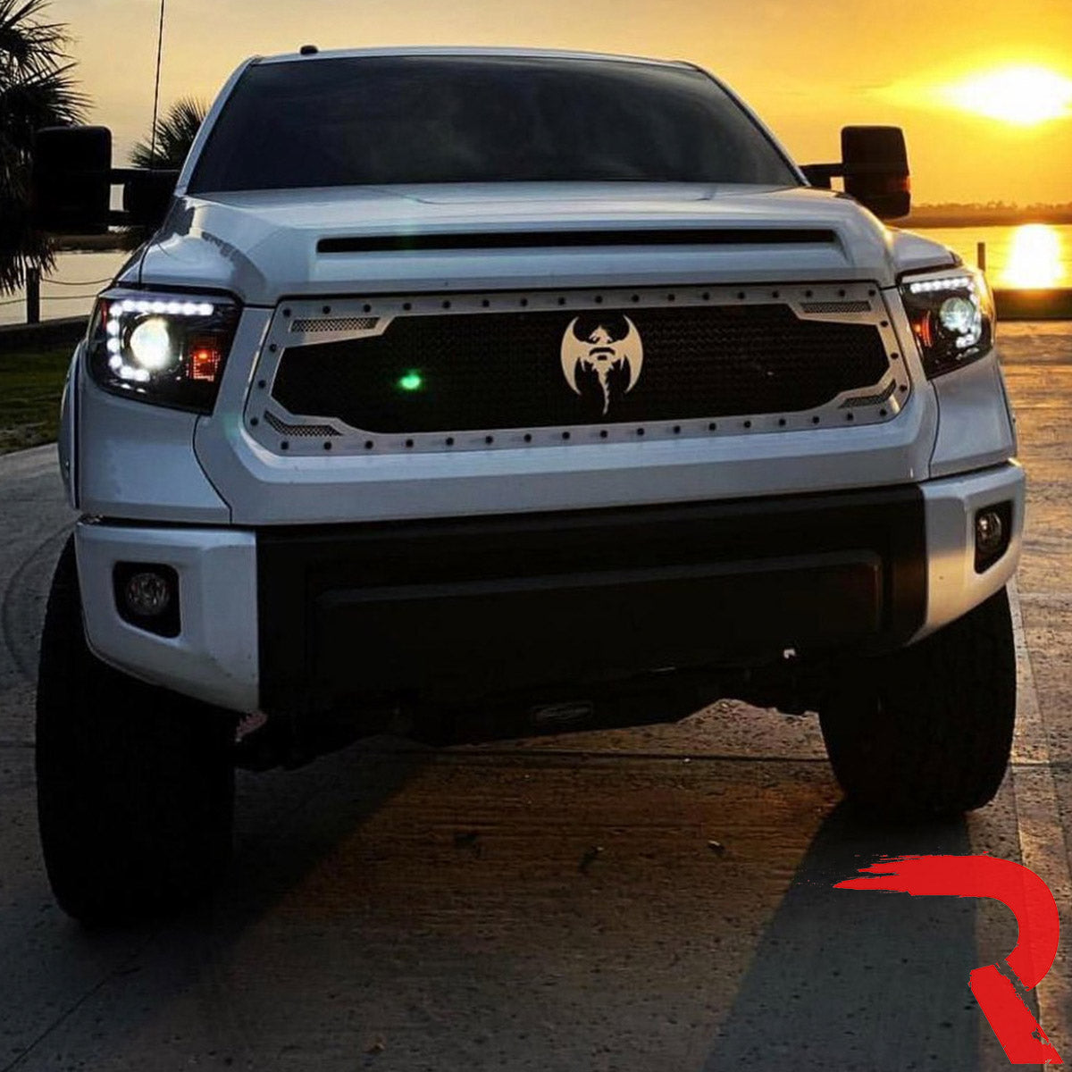 Toyota Tundra 14-21 Projector Headlights OLED DRL - Multiple Styles