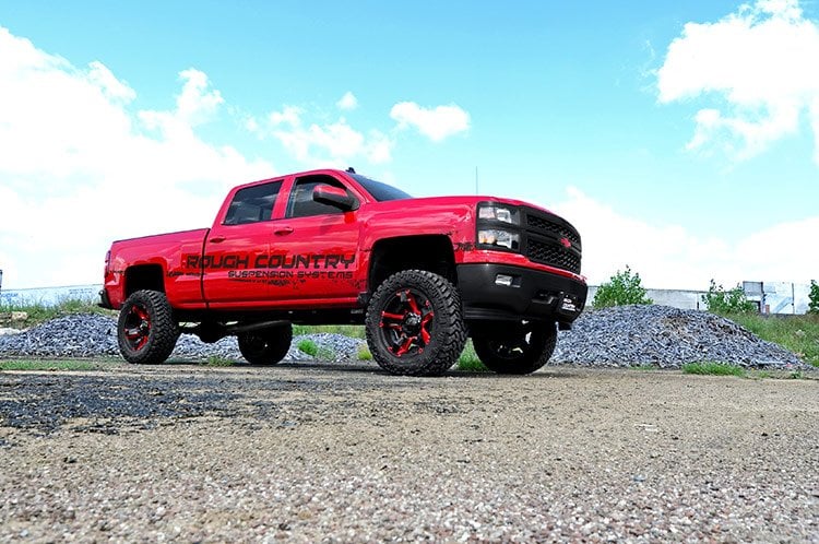 7 Inch Lift Kit Bracket M1 Struts/M1 Silverado/Sierra 1500 (14-16) Rough Country