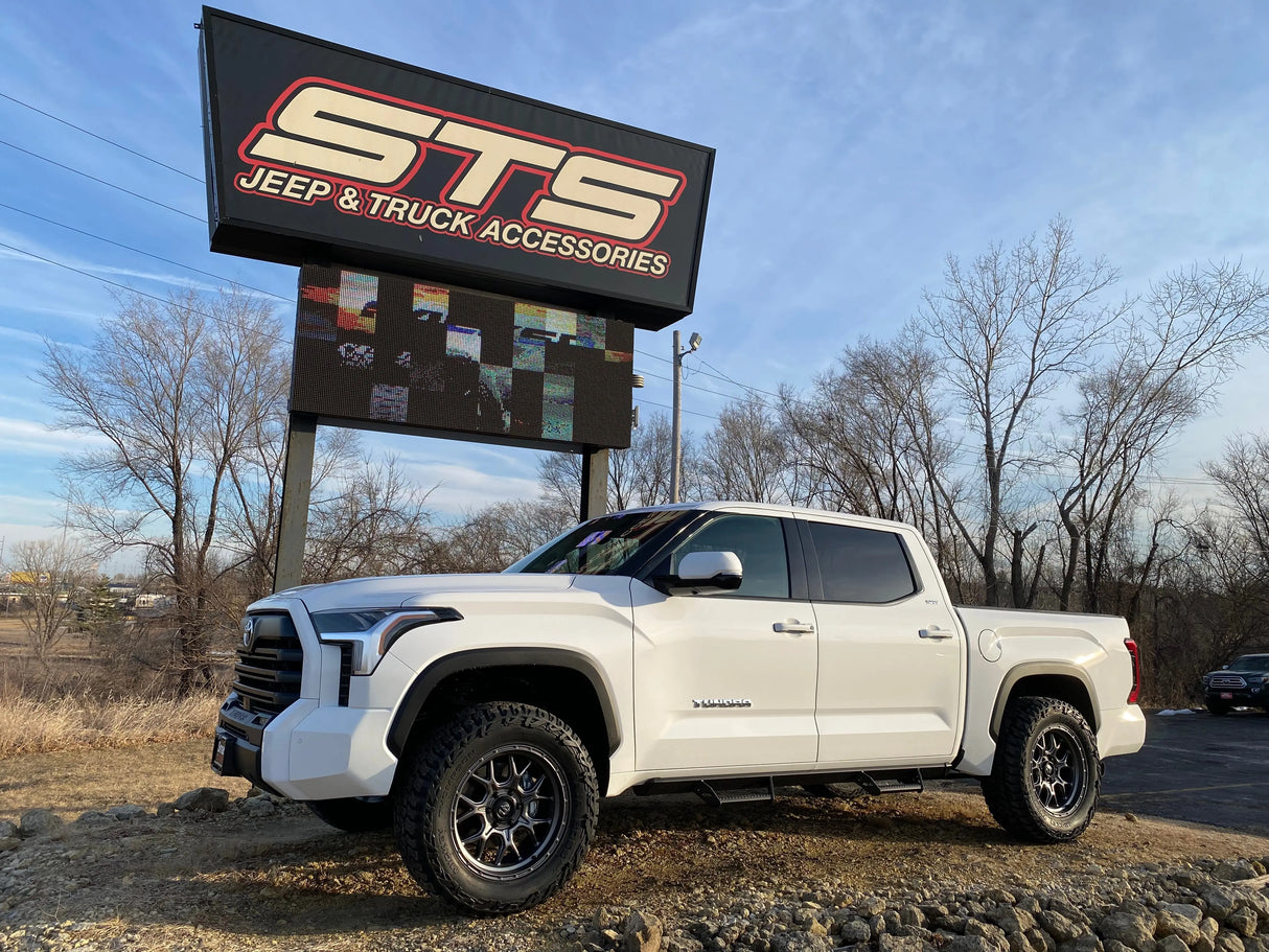 Rough Country 1.75 Inch Lift Kit Toyota Tundra 2022 4WD