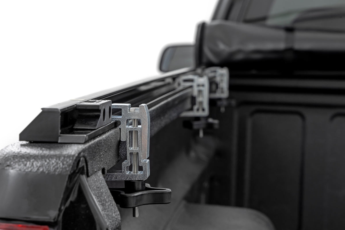 Soft Roll Up Bed Cover 6 Foot 7 Inch Bed Silverado/Sierra 1500 (00-06 & Classic) Rough Country