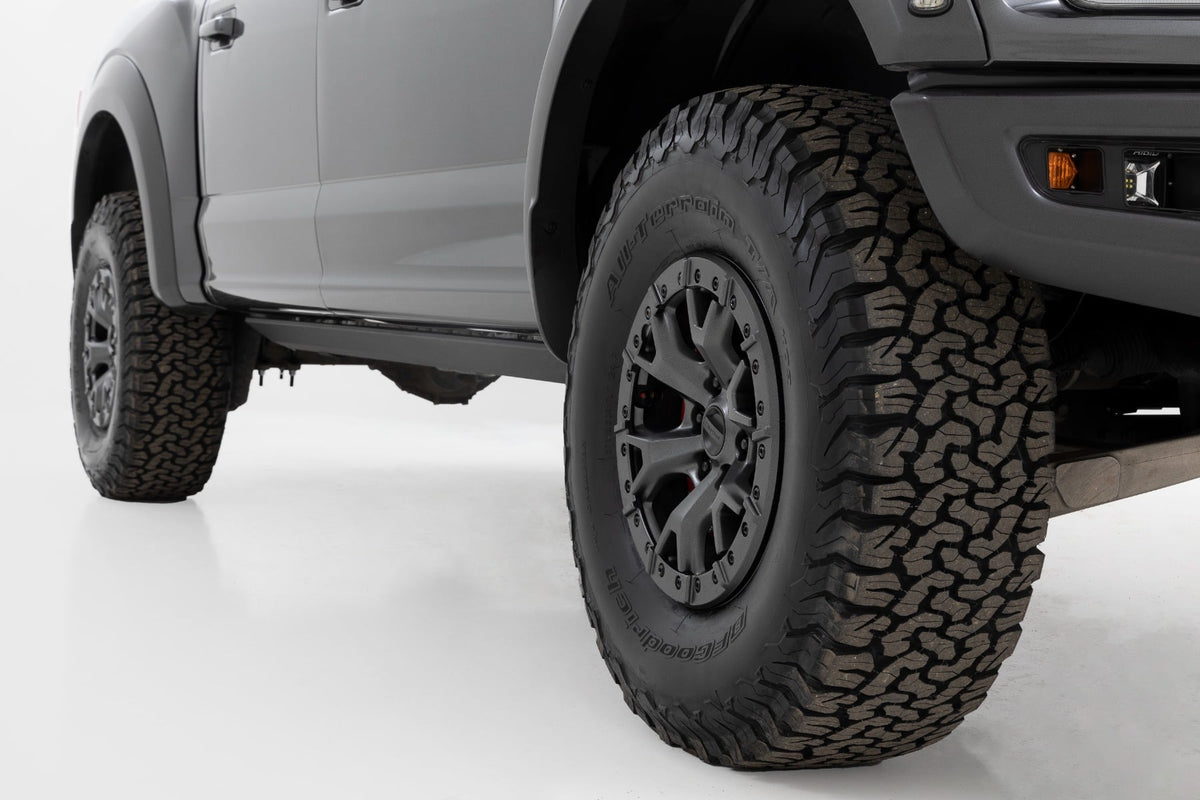 2.5 Inch Lift Kit Ford Raptor 4WD (2019-2020) Rough Country