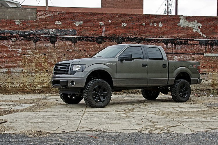 6 Inch Lift Kit M1 Struts/M1 Ford F-150 4WD (2014) Rough Country