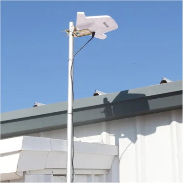 Long-Range Amplified HDTV Antenna (Indoor/Outdoor, Directional) Tram