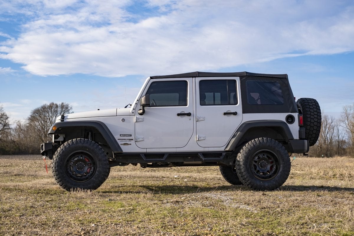 3.25 Inch Lift Kit V2 Jeep Wrangler Unlimited 2WD/4WD (2007-2018) Rough Country