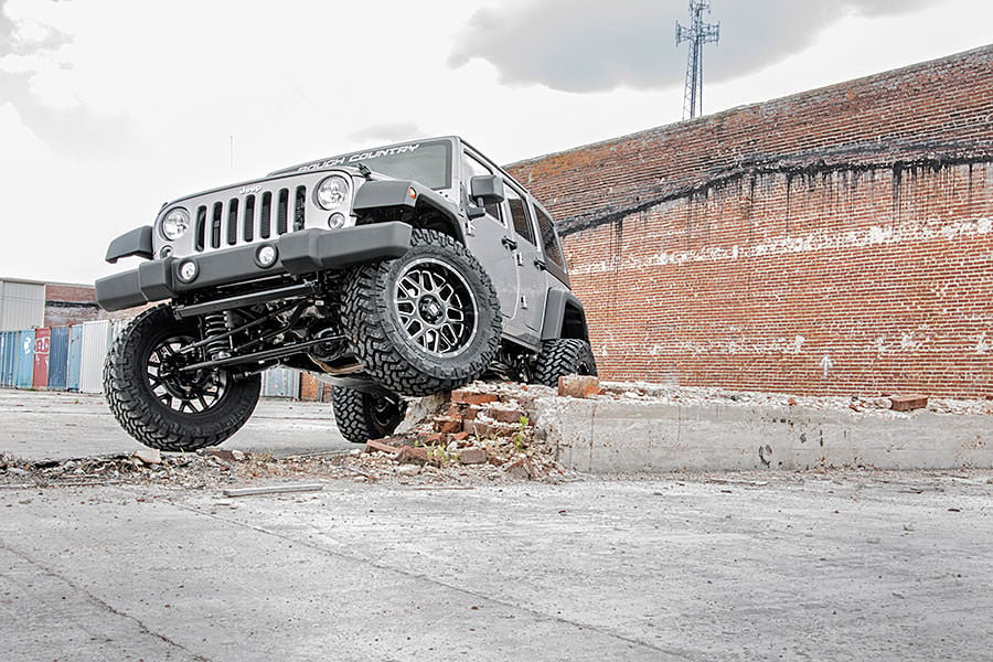 4 Inch Lift Kit Jeep Wrangler Unlimited 2WD/4WD (2007-2018) Rough Country