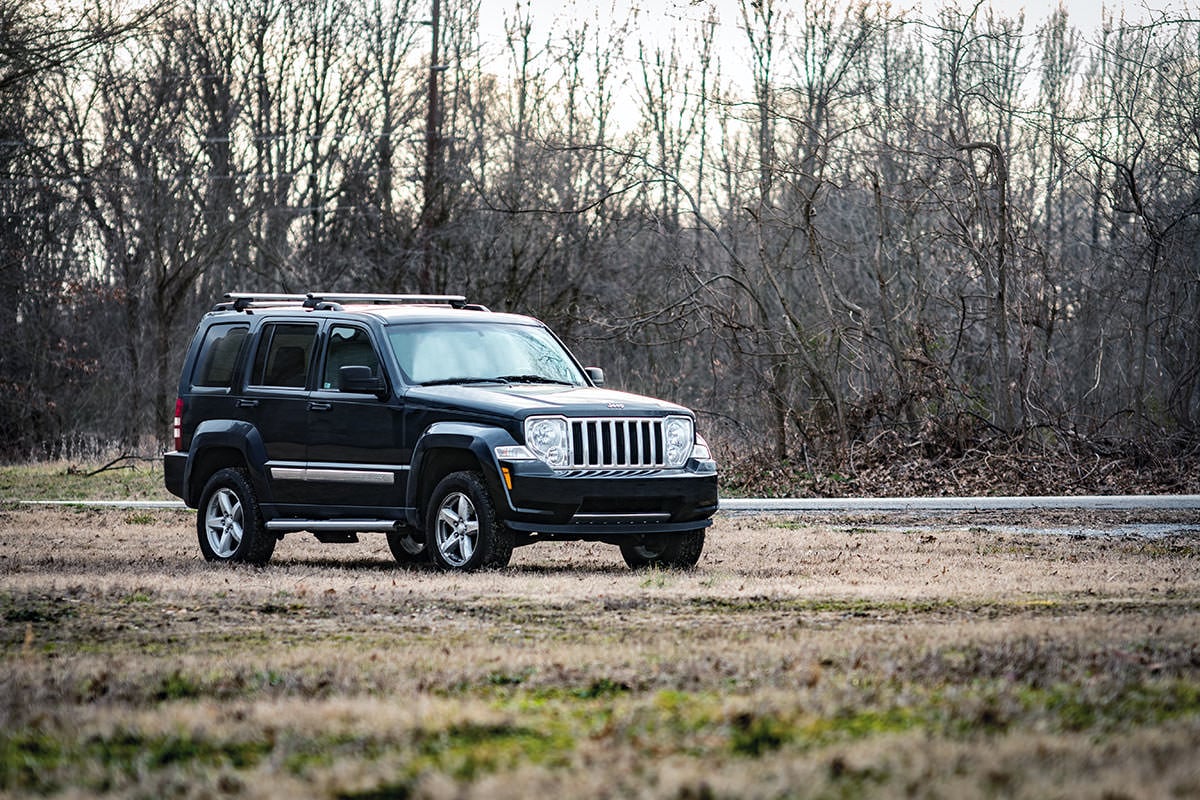 2.5 Inch Lift Kit Jeep Liberty KK 4WD (2008-2012) Rough Country