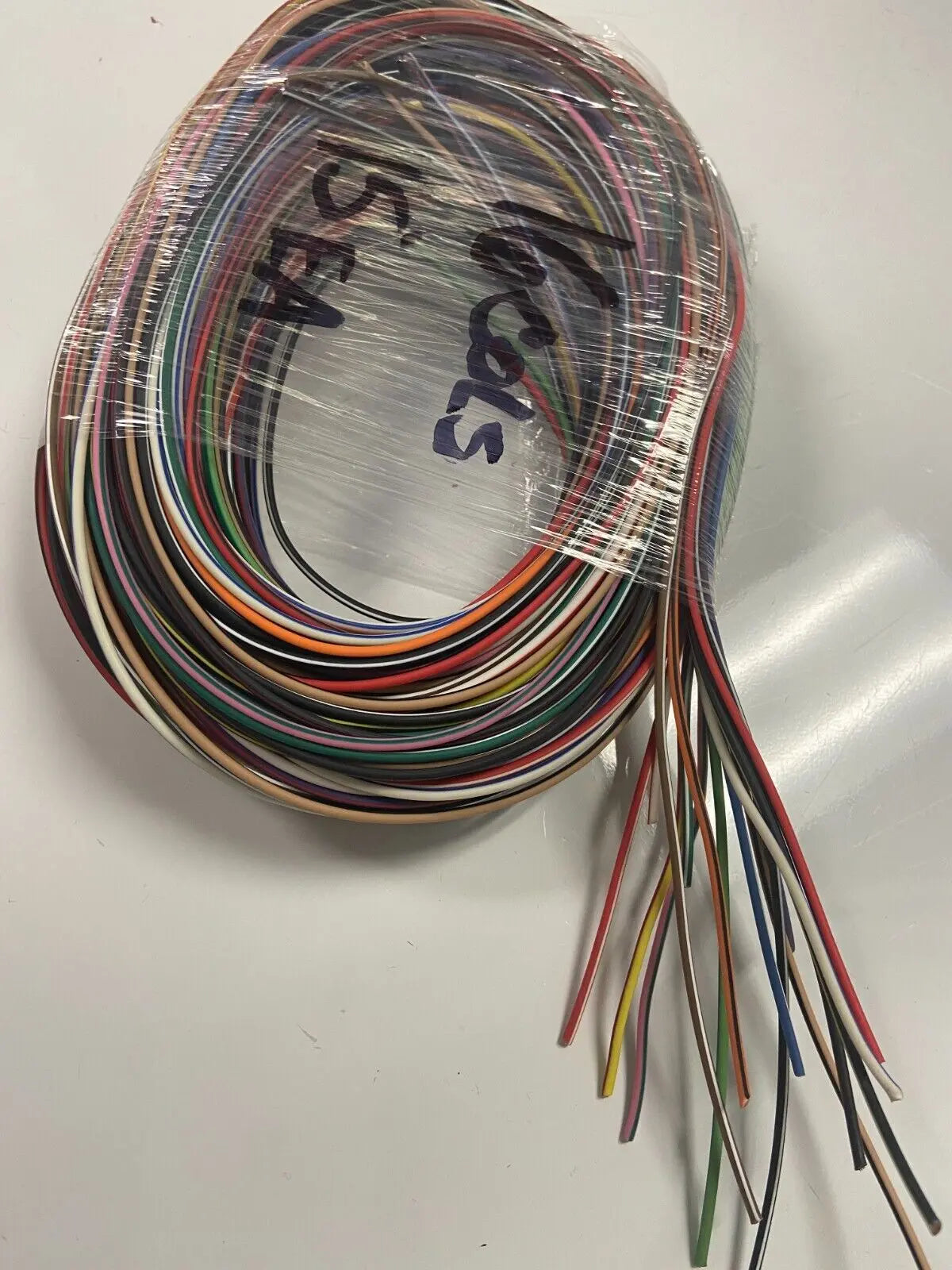 18 AWG TXL HIGH TEMP AUTOMOTIVE POWER WIRE 16 STRIPE COLORS 15 FT EA PRD ACDC