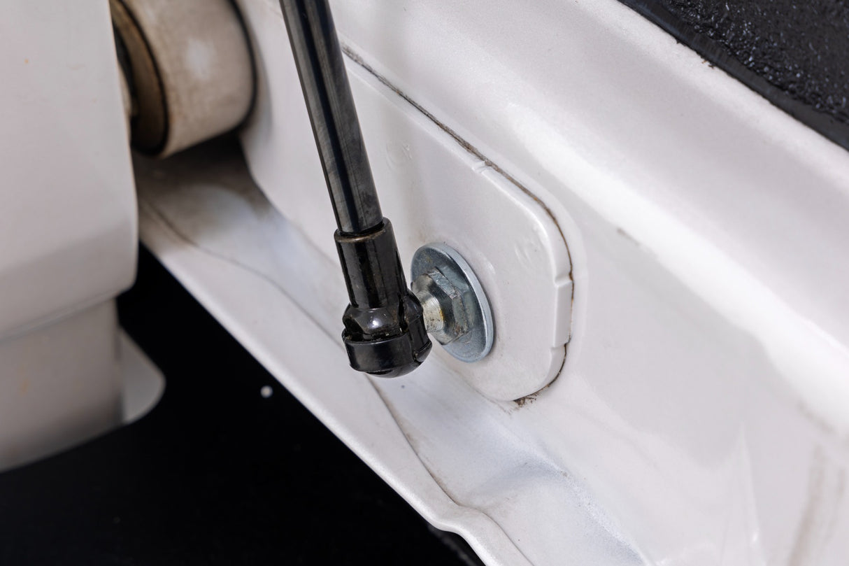 Tailgate Assist Ford F-150 2WD/4WD (2004-2014) Rough Country