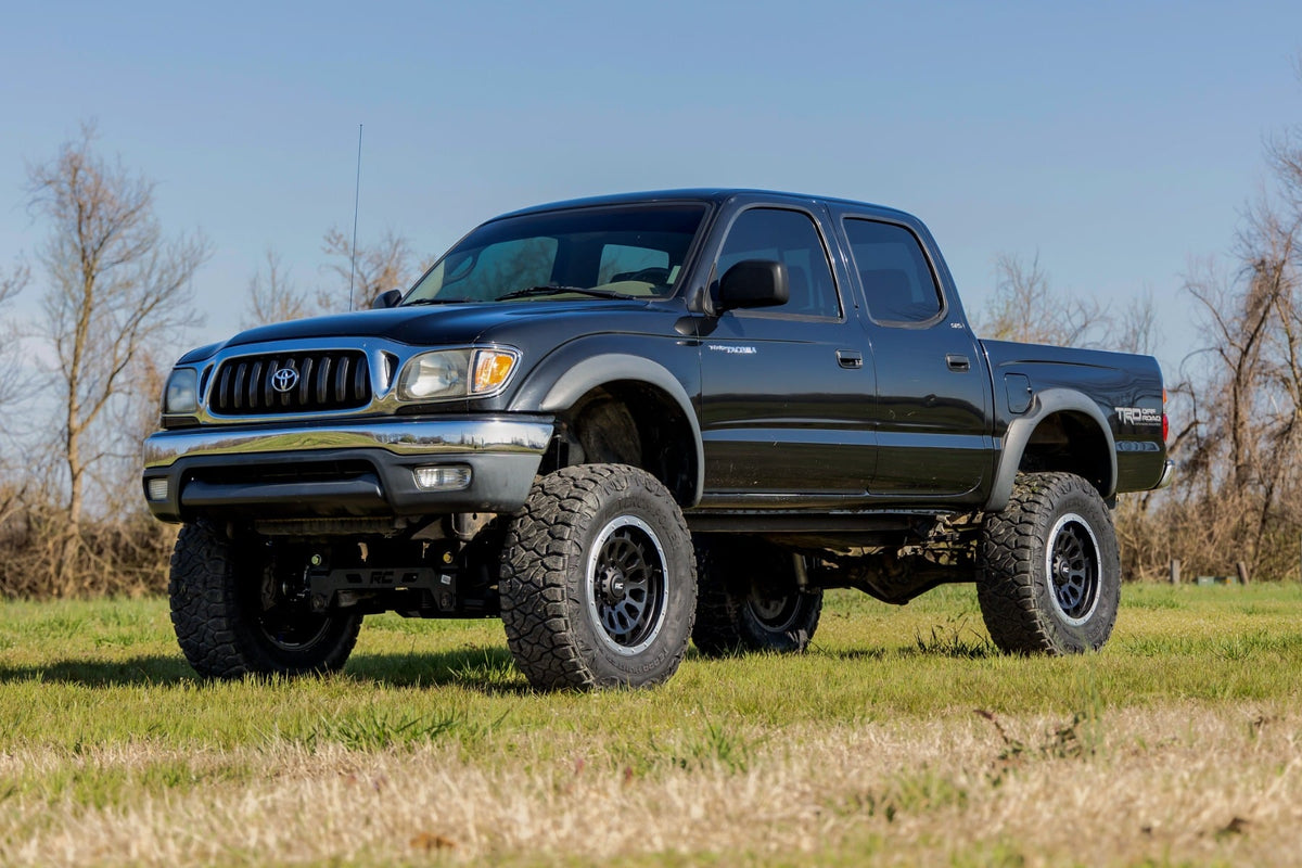 6 Inch Lift Kit N3 Struts Toyota Tacoma 2WD/4WD (1995-2004) Rough Country
