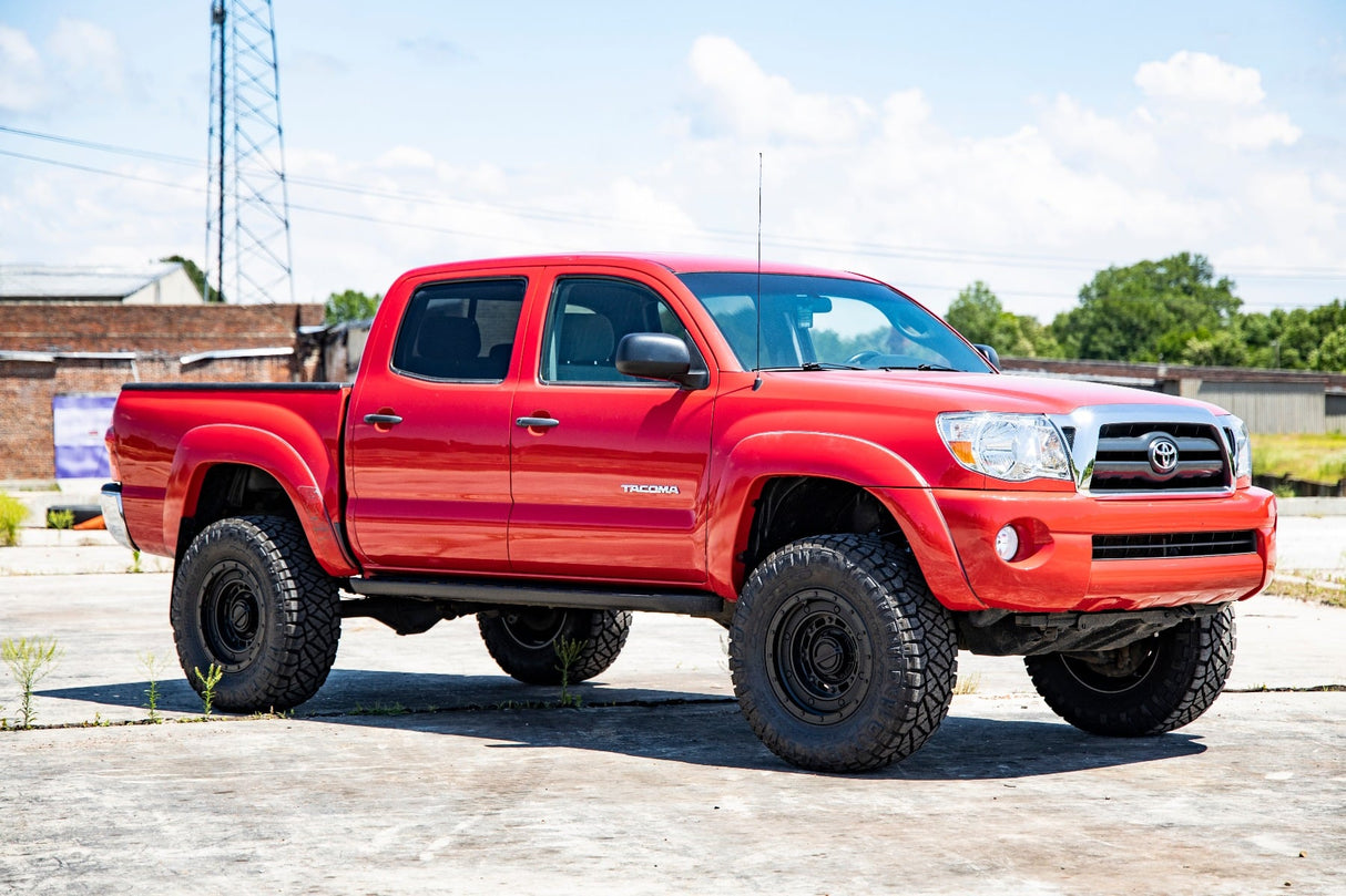 3.5 Inch Lift Kit UCA M1 Struts w/ Rear Leaf Springs Toyota Tacoma 2WD/4WD (2005-2023) Rough Country