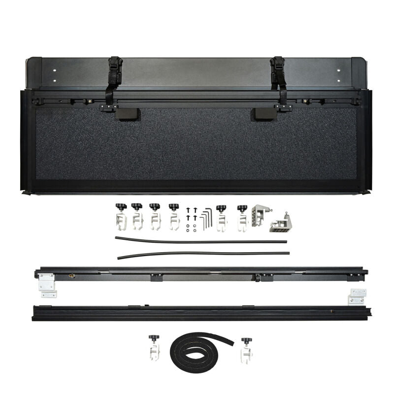 Westin 14-19 Chevrolet/GMC 1500/2500/3500 6ft. 7in. Bed Hard Tri-Fold Tonneau Cover - Black