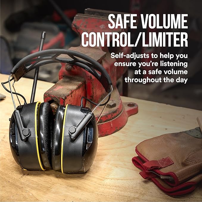 3M™ WorkTunes™ AM/FM Hearing Protector with Audio Assist 3M