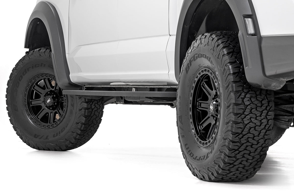 84 Series Wheel One-Piece Gloss Black 15x8 5x4.5 -19mm Rough Country