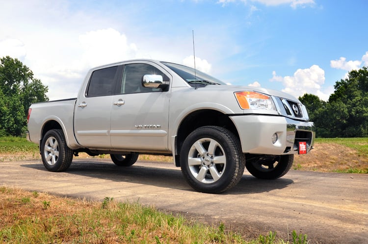 2 Inch Leveling Kit Red Spacers Nissan Titan 2WD/4WD (2004-2024) Rough Country