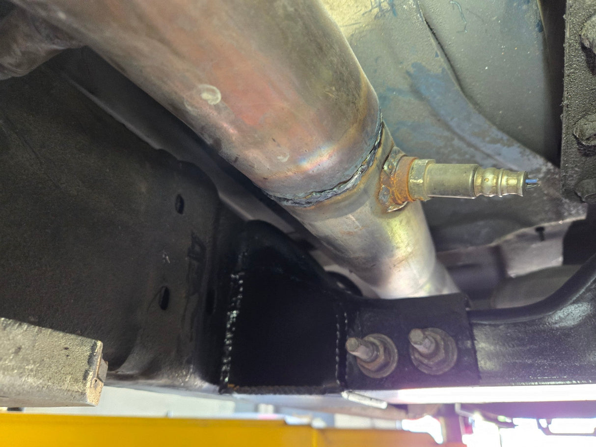 1999-2006 Silverado Raised Transmission Crossmember Plates