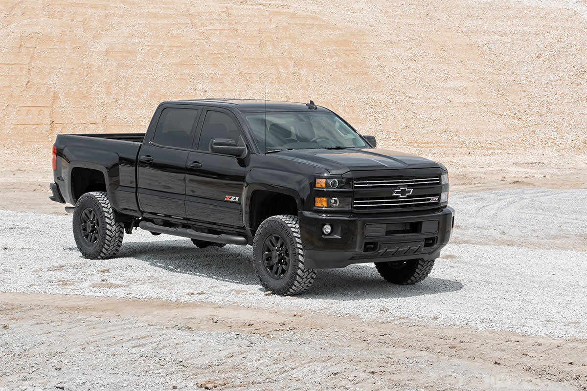 3.5 Inch Lift Kit w/ Overloads Red Silverado/Sierra 2500HD/3500HD (11-19) Rough Country