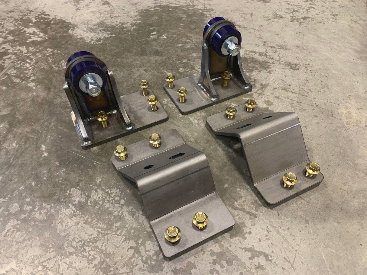 Carrick Customs Cummins Swap Motor Mounts 12v/24v/CR Cummins - 1999-2007 Ford F250/F350 Carrick Customs
