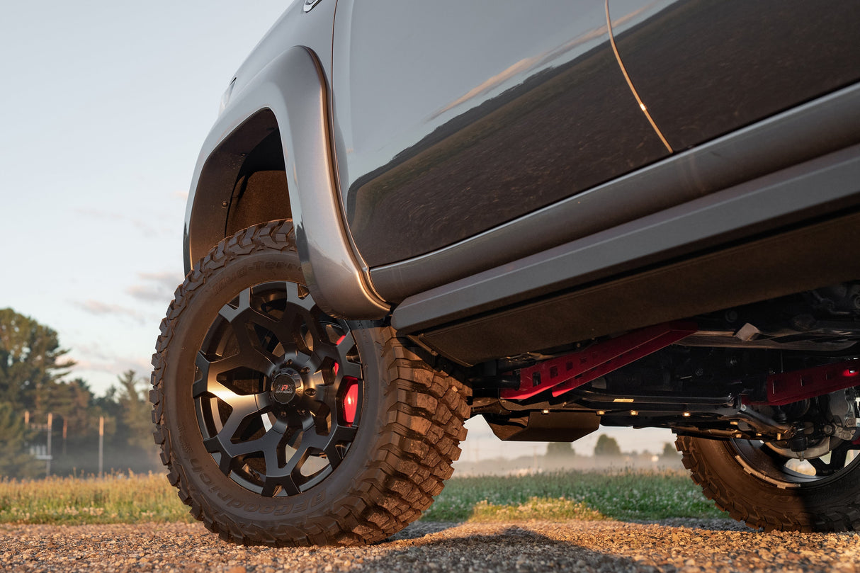 Compression Struts - Black | Fits BDS 4/6 Inch Lift | Chevy Silverado and GMC Sierra 1500 (19-26)