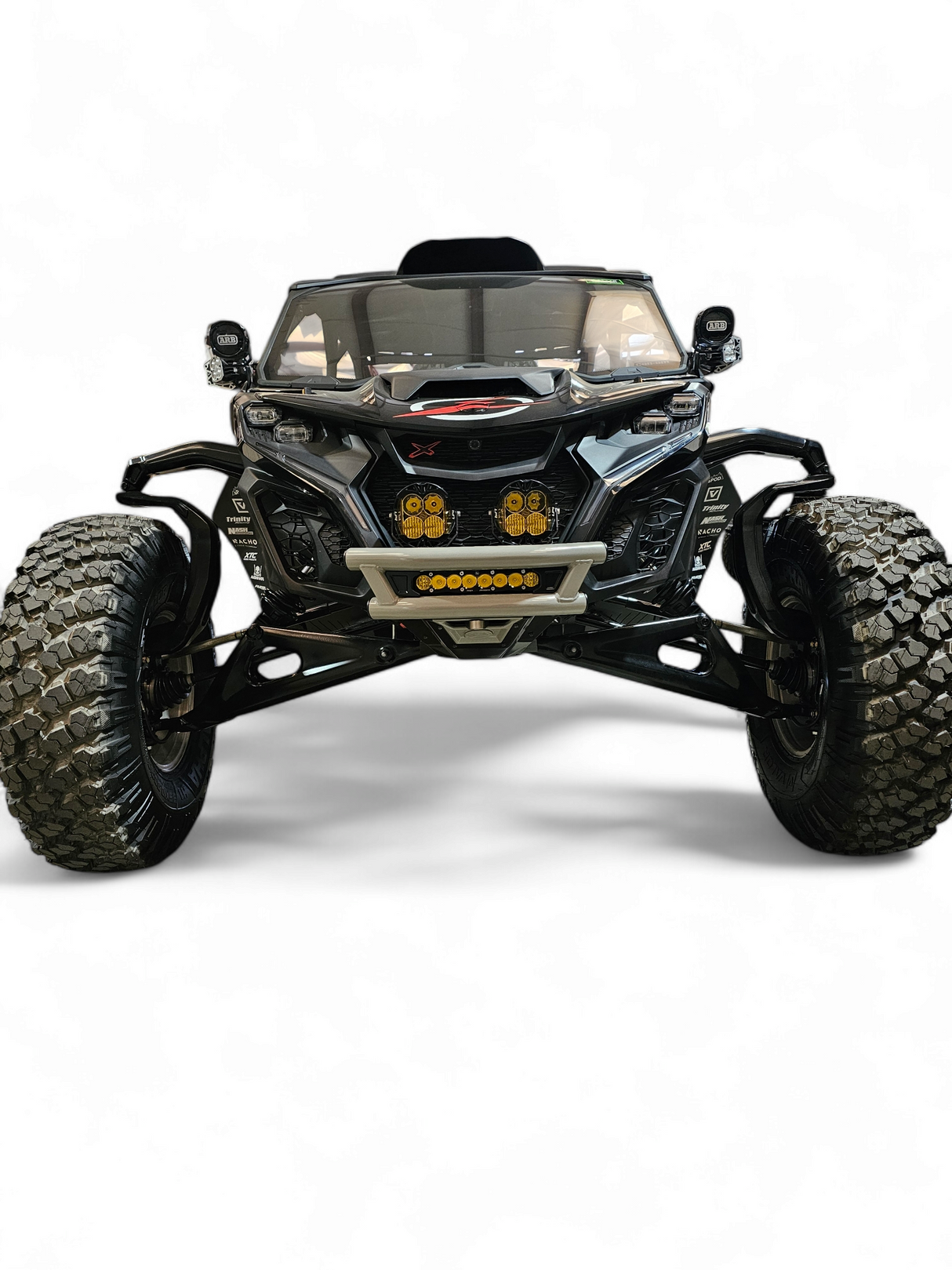 2024 + Can-Am Maverick R Amp front winch bumper www.elektricoffroad.com