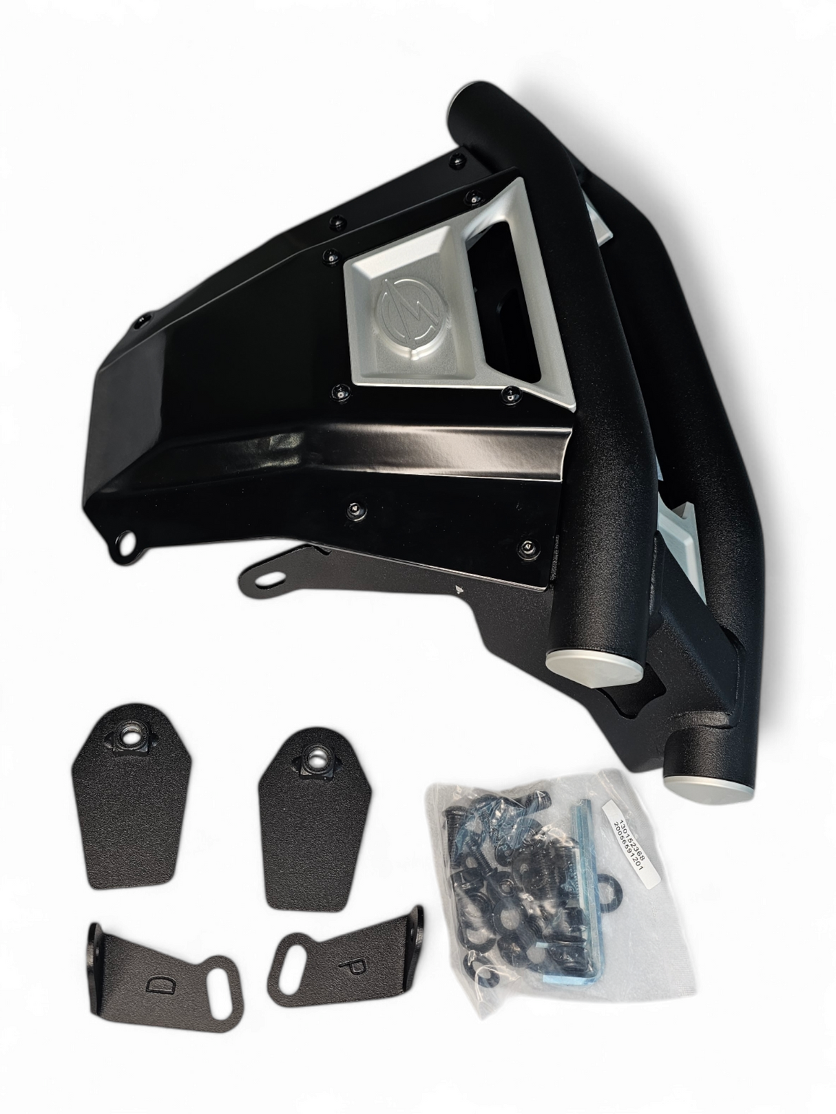 2024 + Can-Am Maverick R Amp front winch bumper www.elektricoffroad.com