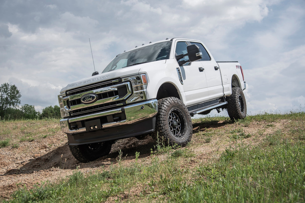 5 Inch Lift Kit w/ 4-Link | Ford F250/F350 Super Duty (20-22) 4WD | Diesel BDS Suspension