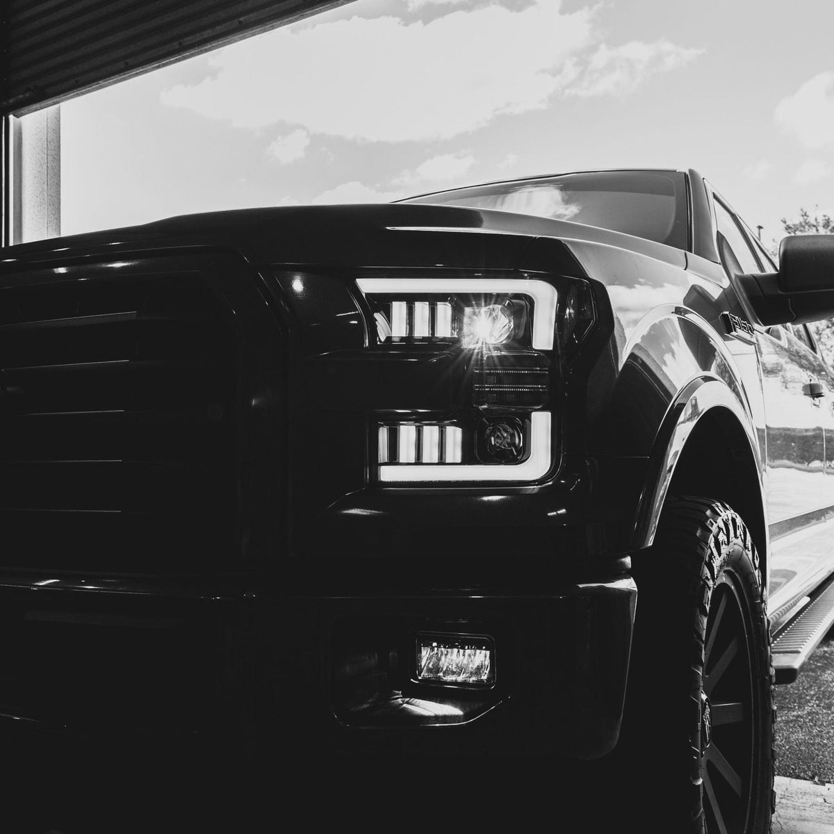 Ford F150 15-17 LED Projector Headlights w/ Ultra High Power Smooth White OLED DRL w/ Scanning Amber Turn Signals (Replaces OEM LED Headlights) - Multiple Styles