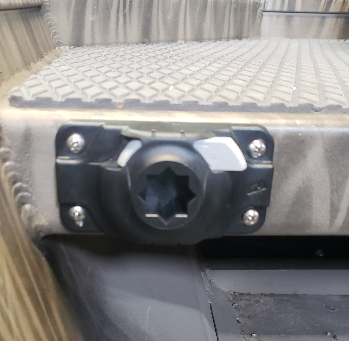 Railblaza Starport HD Mount Gatortail