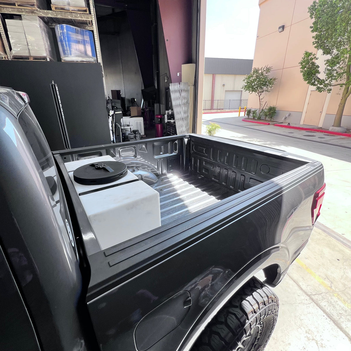 50 Gallon Detail Tank S&B 50 Gallon Detail Tank 50 Gallon Detail Tank 50 Gallon Detail Tank 50 Gallon Detail Tank