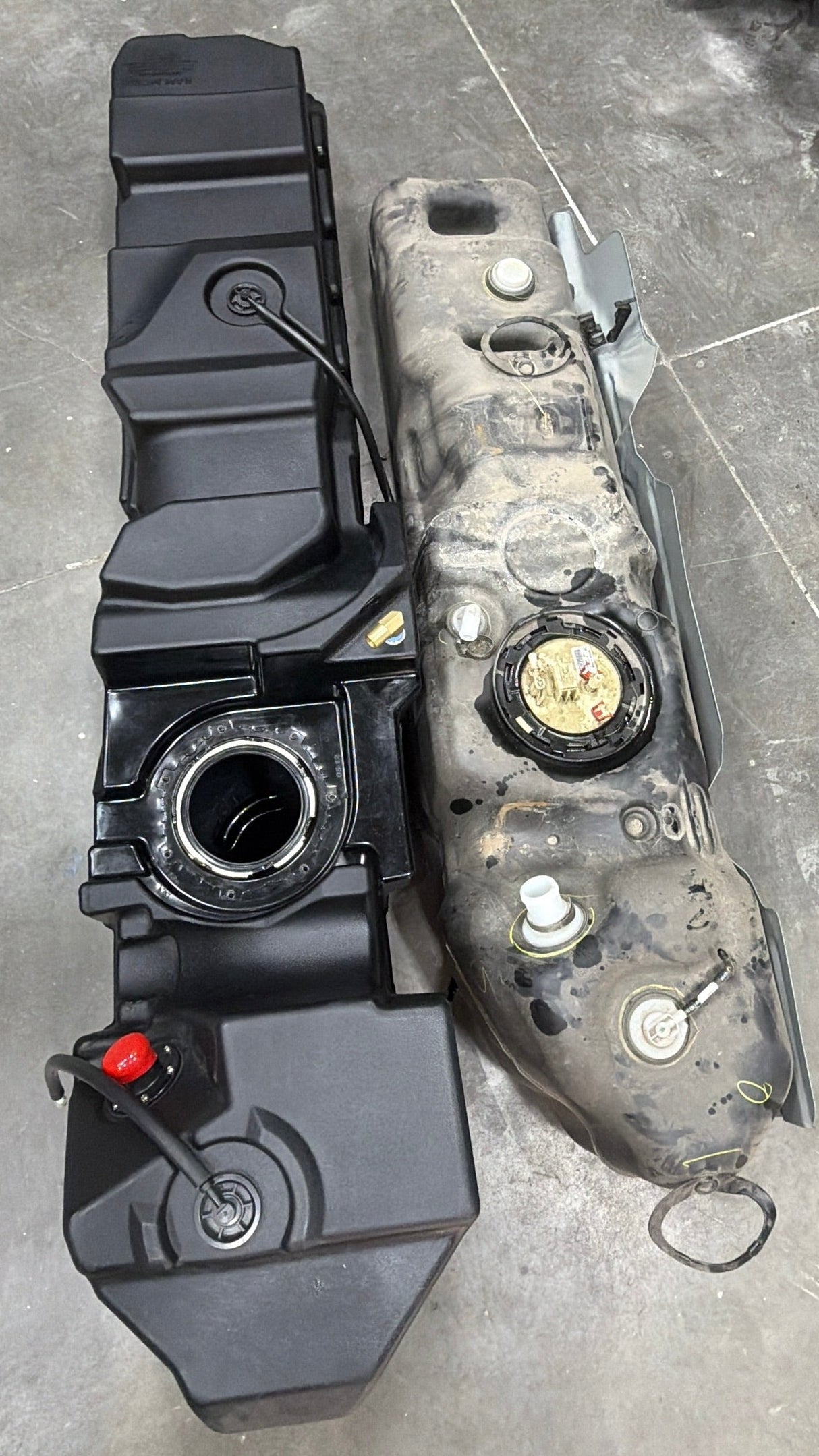 S&B High-Capacity Fuel Tank for 2025-2026 Dodge Ram Cummins 6.7L, Mega Cab Short Bed S&B