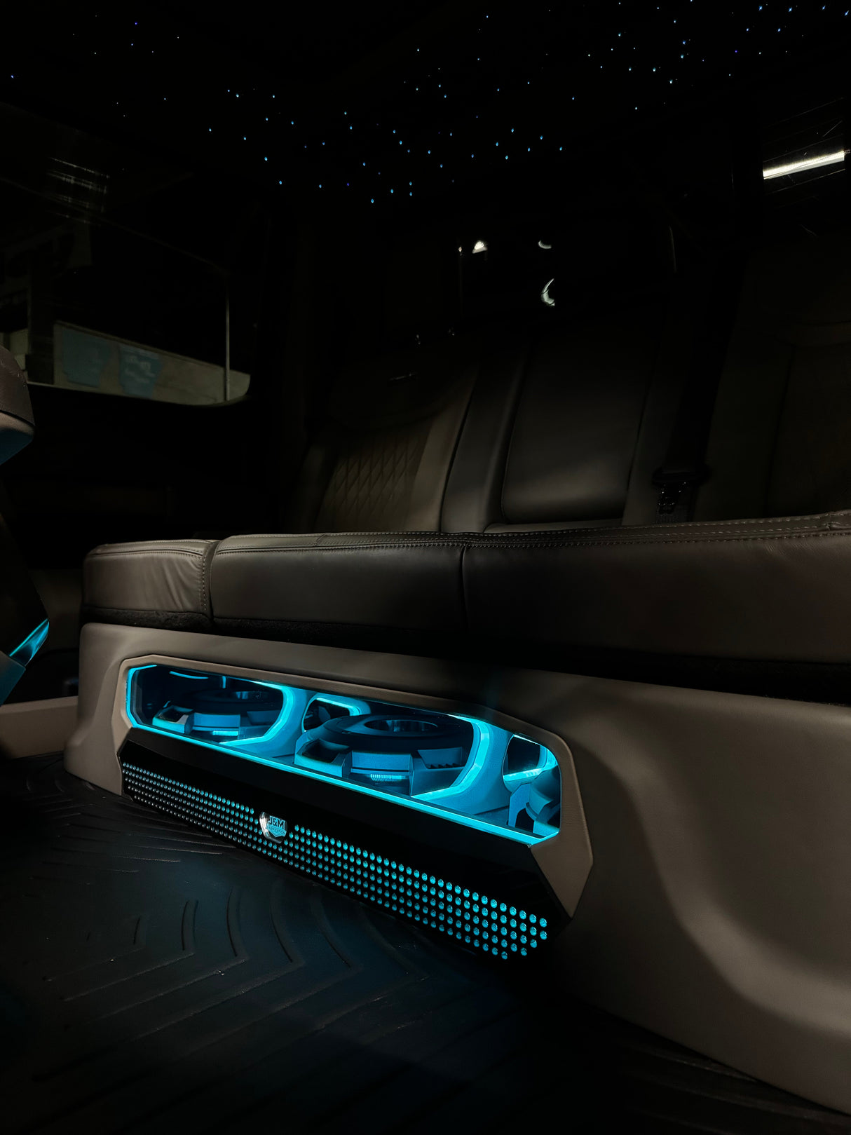 Stage 5 Platinum Plus 3 Wāvtech Thin Pro 12's Subwoofer Package