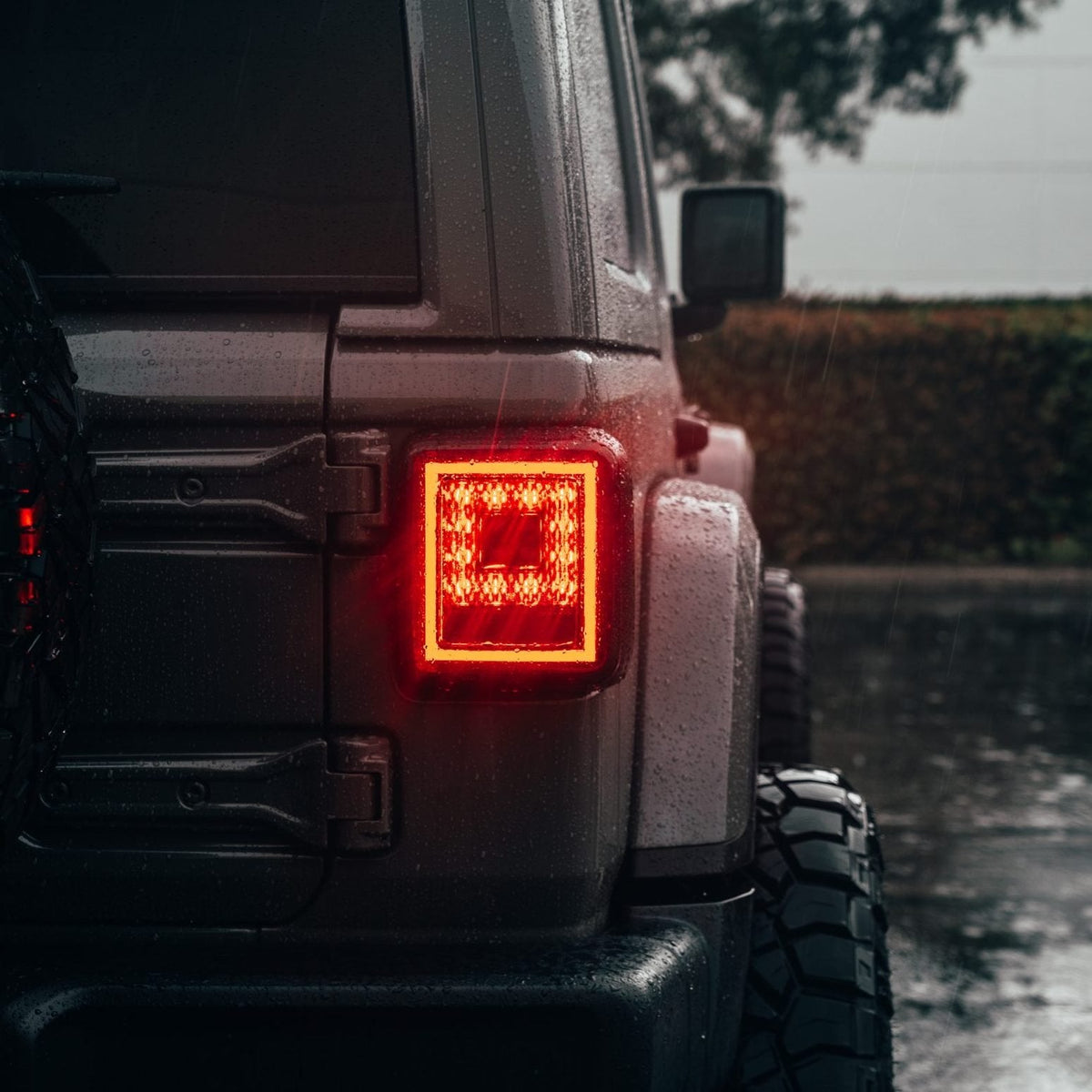 Jeep Wrangler JL 18-26 Ultra Bright Scanning OLED Tail Lights (Replaces Factory/OEM Halogen) - Multiple Lens