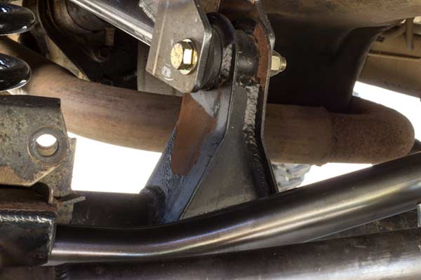 TJ, LJ, MJ, XJ, AND ZJ Dana 30 Front Upper Control Arm Bracket Gusset Far From Stock Ruffstuff