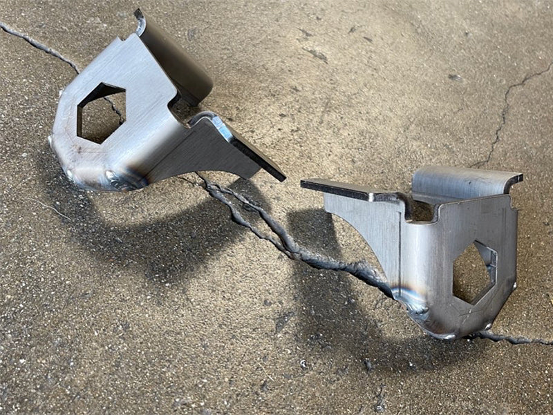 (1992-1997) Solo Motorsports Radiator Core Support Mount / Bronco & F-Series Solo Motorsports