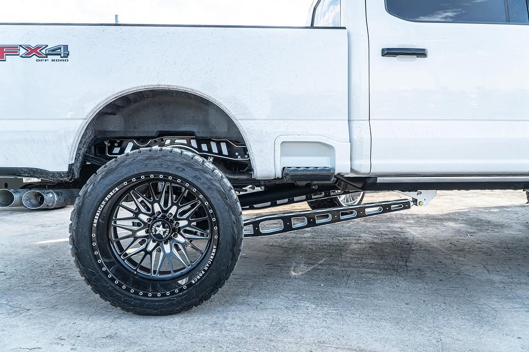 2023 F250 6 inch lift kit Papis