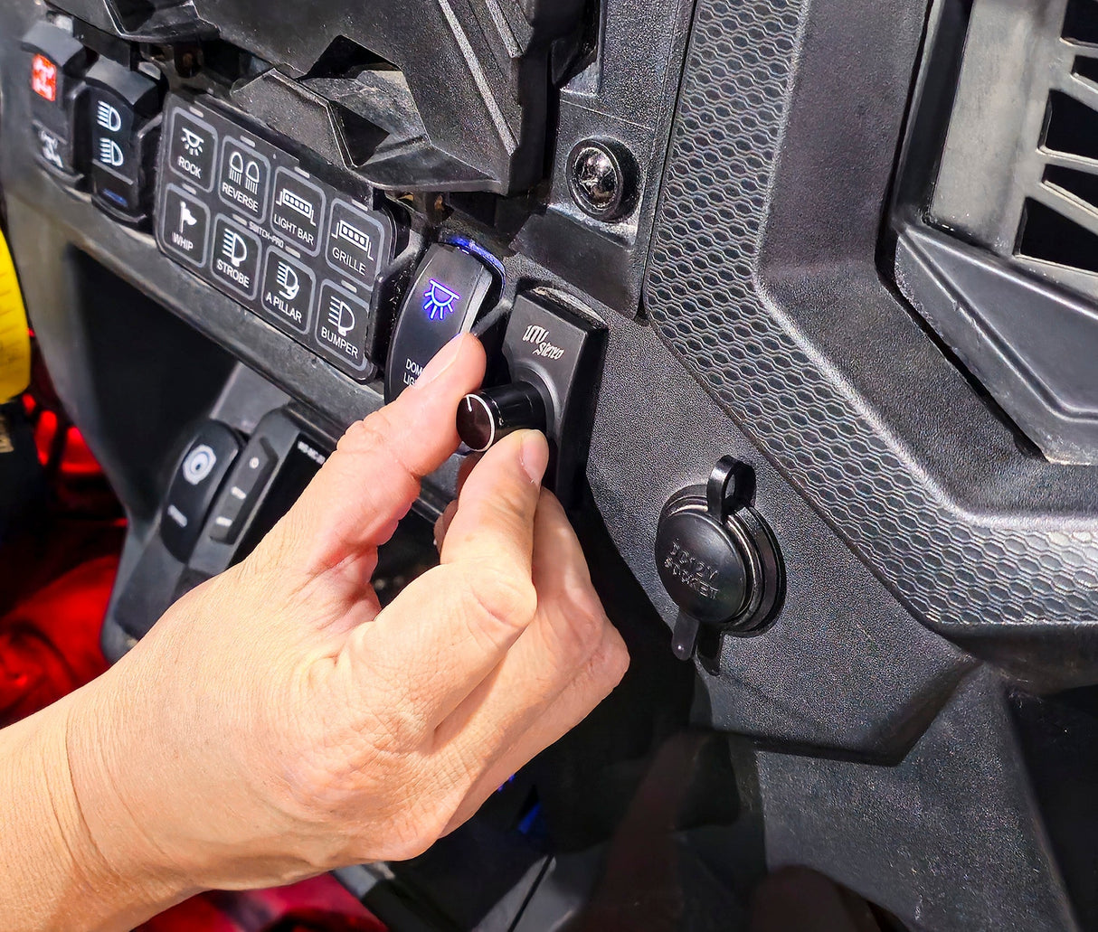 Rocker Switch Bass Knob | UTVS-RKR-BASS-KNOB UTV Stereo