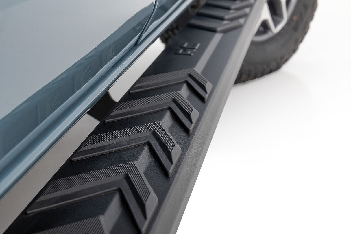 Rough Country BA2 Running Boards Side Step Bars 4-Door Ford Bronco 4WD 2021-2026 41007A