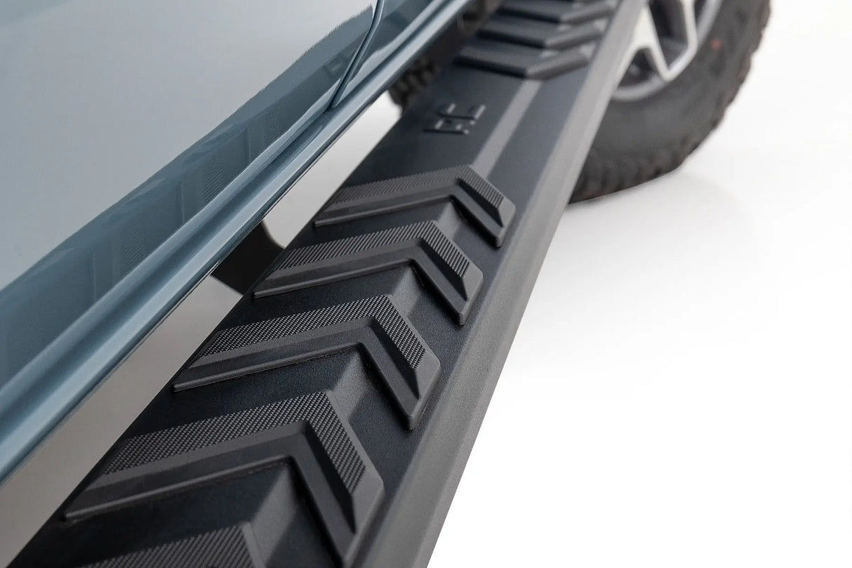 Rough Country BA2 Running Boards Side Step Bars 4-Door Ford Bronco 4WD 2021-2026 41007A