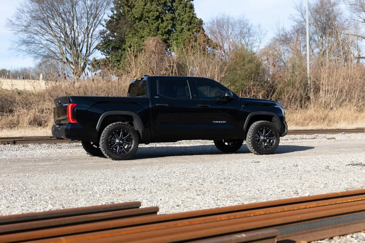 Rough Country 1.75 Inch Leveling Kit Toyota Tundra 2WD/4WD 2022-2026 88000_A